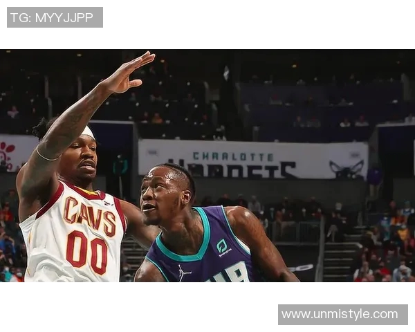 特里罗齐尔的篮球之路与成长历程解析 特里罗齐尔的篮球之路与成长历程解析