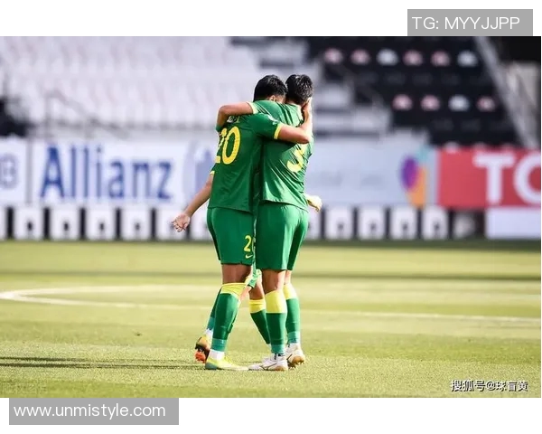 广岛三箭迎战清莱联展现亚洲足球魅力与激情对决 广岛三箭迎战清莱联展现亚洲足球魅力与激情对决