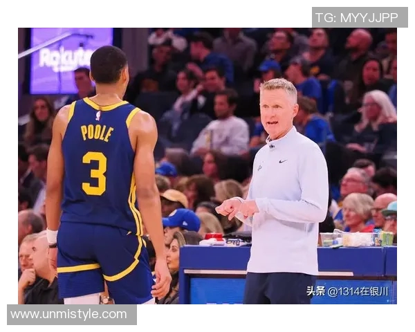 勇士与森林狼激战正酣谁能在这场直播中笑到最后