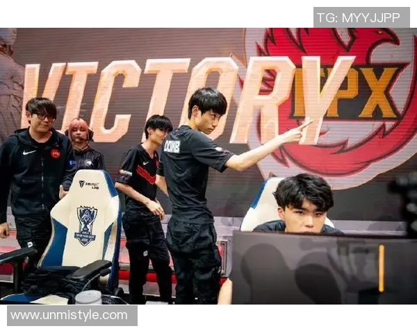 和平精英赛事分析:FPX战队运营策略的成功与不足之处探讨MBA