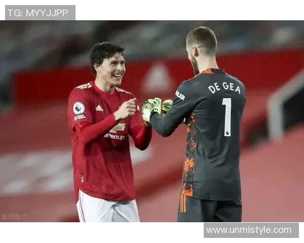 瓦尔贝里与赫尔的激烈对决揭示了球队实力与战术的较量 瓦尔贝里与赫尔的激烈对决揭示了球队实力与战术的较量