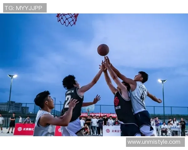 明星路人篮球赛场上的激情碰撞与友谊交融的精彩瞬间